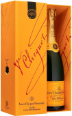 "Veuve Clicquot" Cuvee Saint-Petersbourg Brut, в подарочной упаковке 